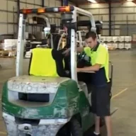 Mr.LiftOperator